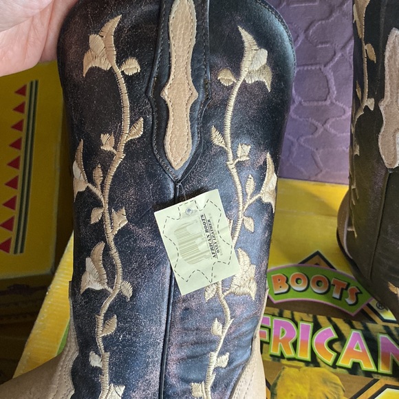 New Women’s size 7 7.5 8 boots brown pointed toe vaquero cowboy genuine vaquero - Picture 5 of 9